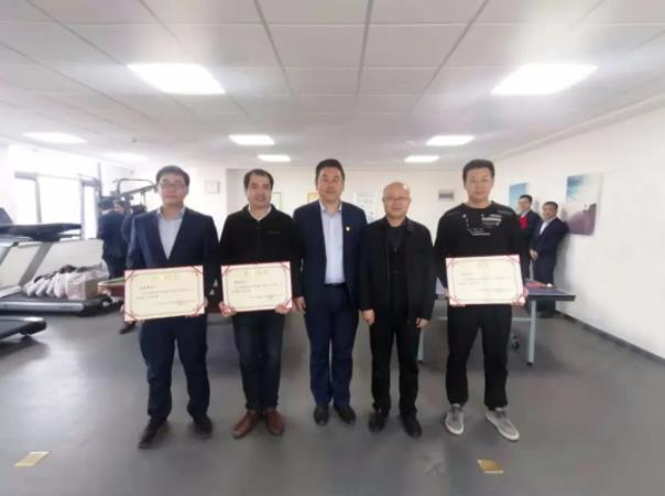 MK体育·（国际）官方网站-mksports
团委举办球类联谊比赛(图3)