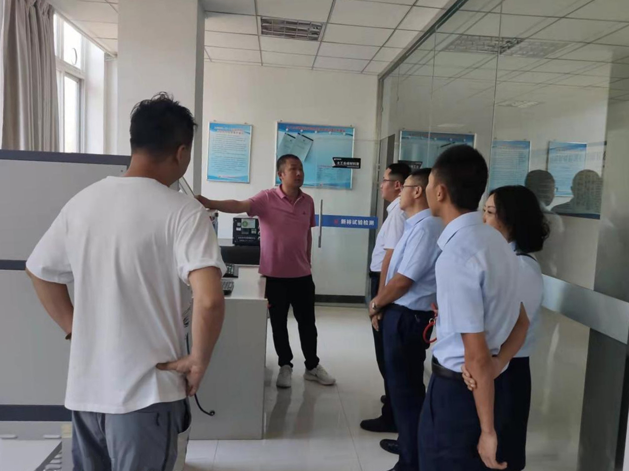 MK体育·（国际）官方网站-mksports
泾东设计公司赴甲级检测公司考察学习(图2)
